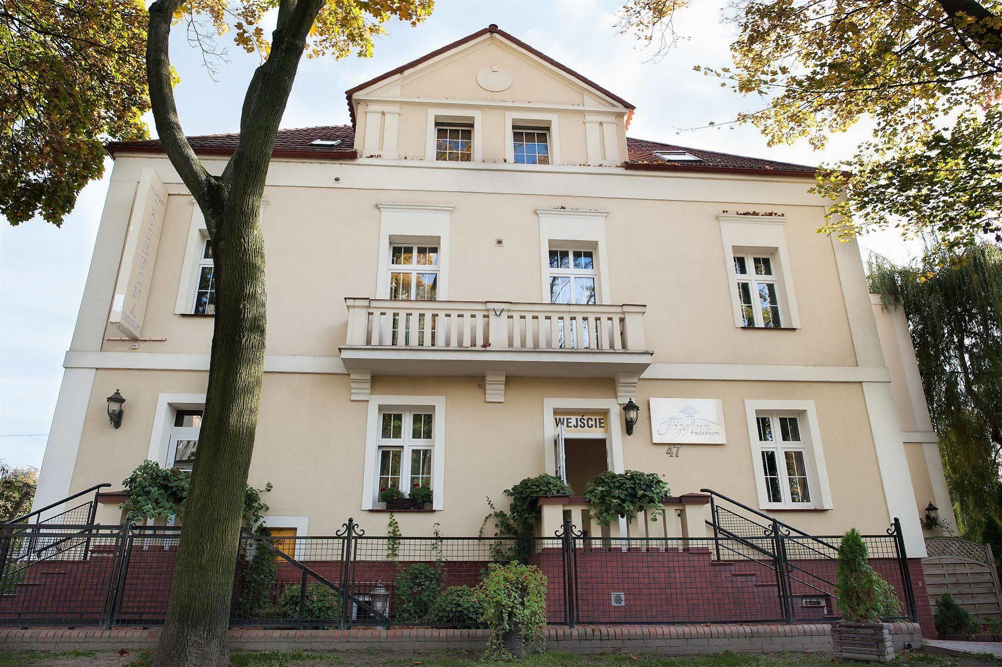 Willa Jozefina Villa Inowrocław Exterior foto